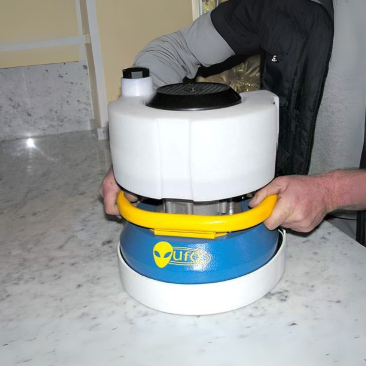 KLINDEX UFO GRINDING MACHINE ON COUNTERTOP